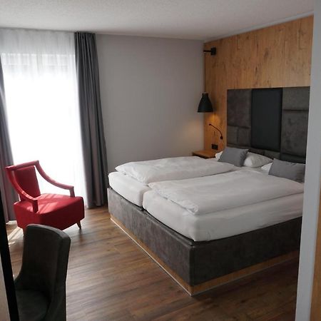 Hotel Gruener Baum Kaufbeuren Exteriér fotografie